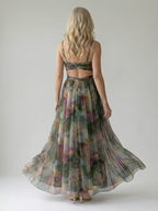 Izel maxi dress in green, detail view
