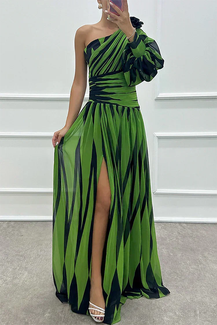 Yona - Elegant Striped Maxi Dress with One Shoulder