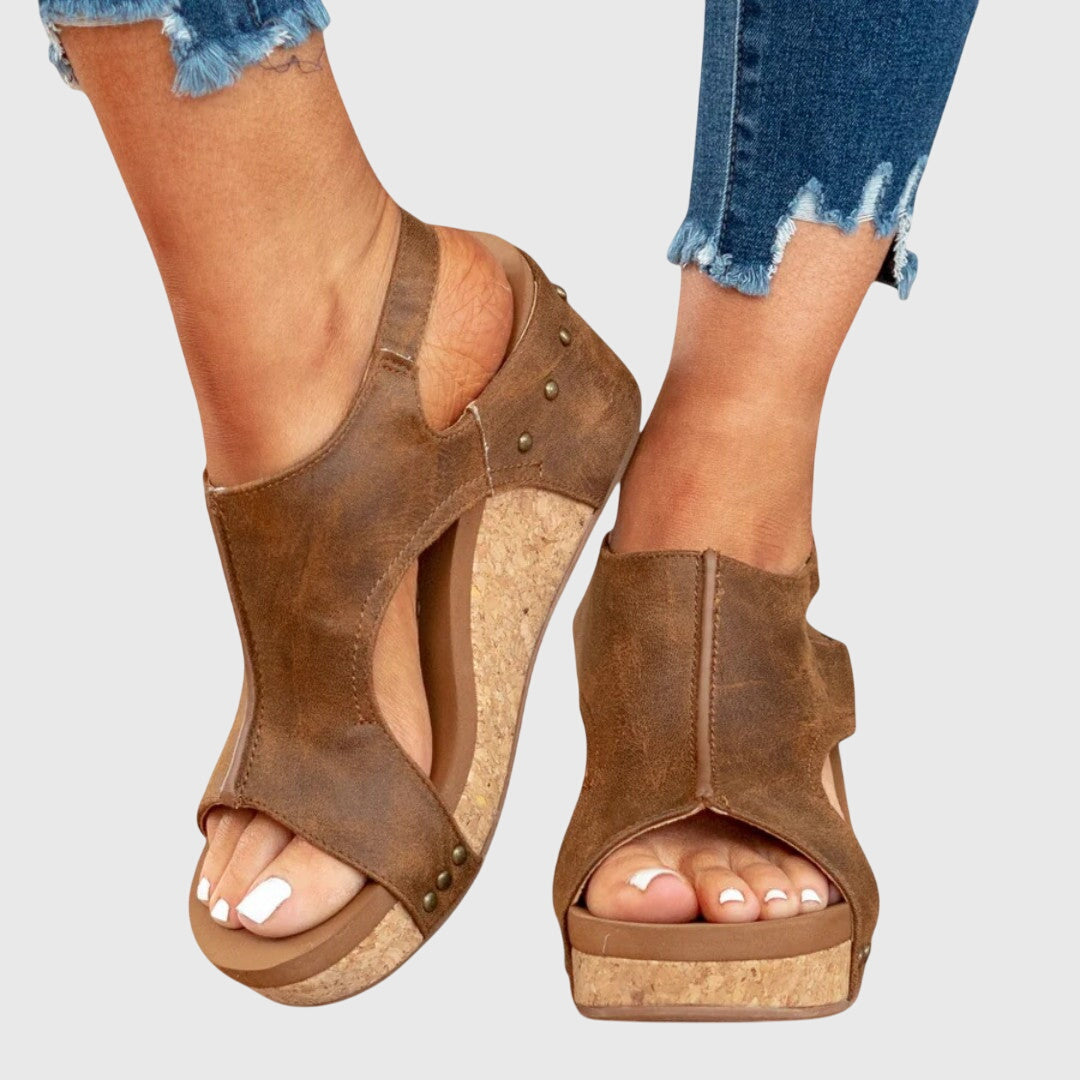 Della - Cushioned Comfort Sandals