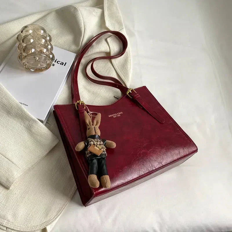 Clarie - Vintage Vegan Leather Shoulder Bag