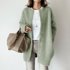 Amelia - Elegant Cardigan