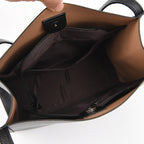 Fara - Elegant and Timeless Shoulder Bag