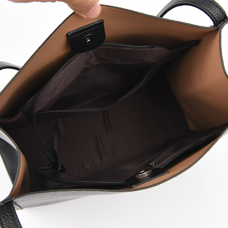 Fara - Elegant and Timeless Shoulder Bag