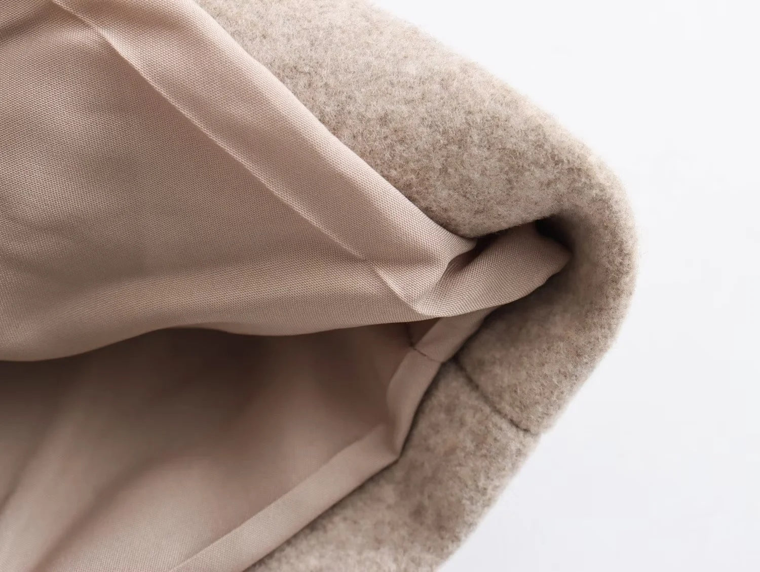 Eireen - Elegant Overcoat