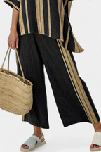 Tessie - Oversized Striped Top and Relaxed Linen Pants
