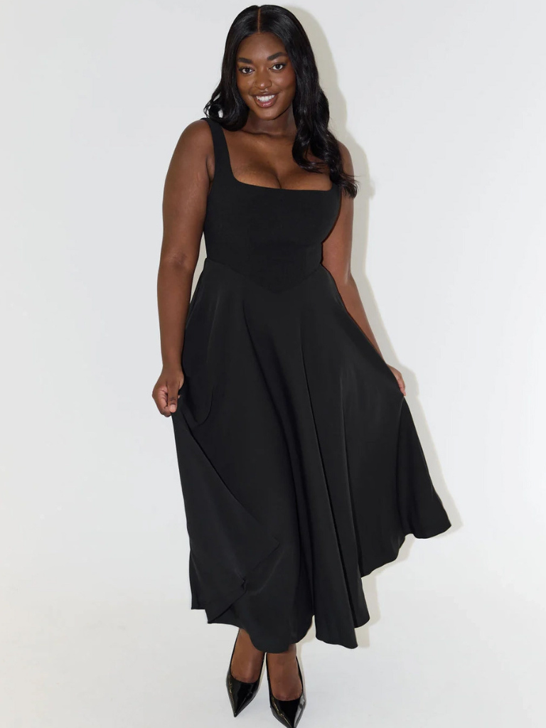 Vena - Elegant Flowing Dress