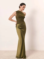 Lara - Maxi Dress with a Guilt in Satin
