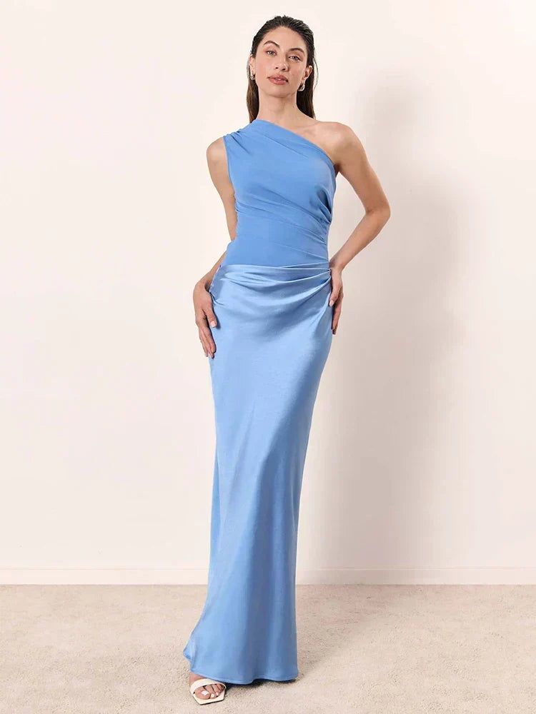 Lara - Maxi Dress with a Guilt in Satin