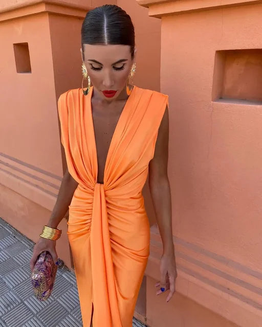 Resmee - Elegant Pleated Dress