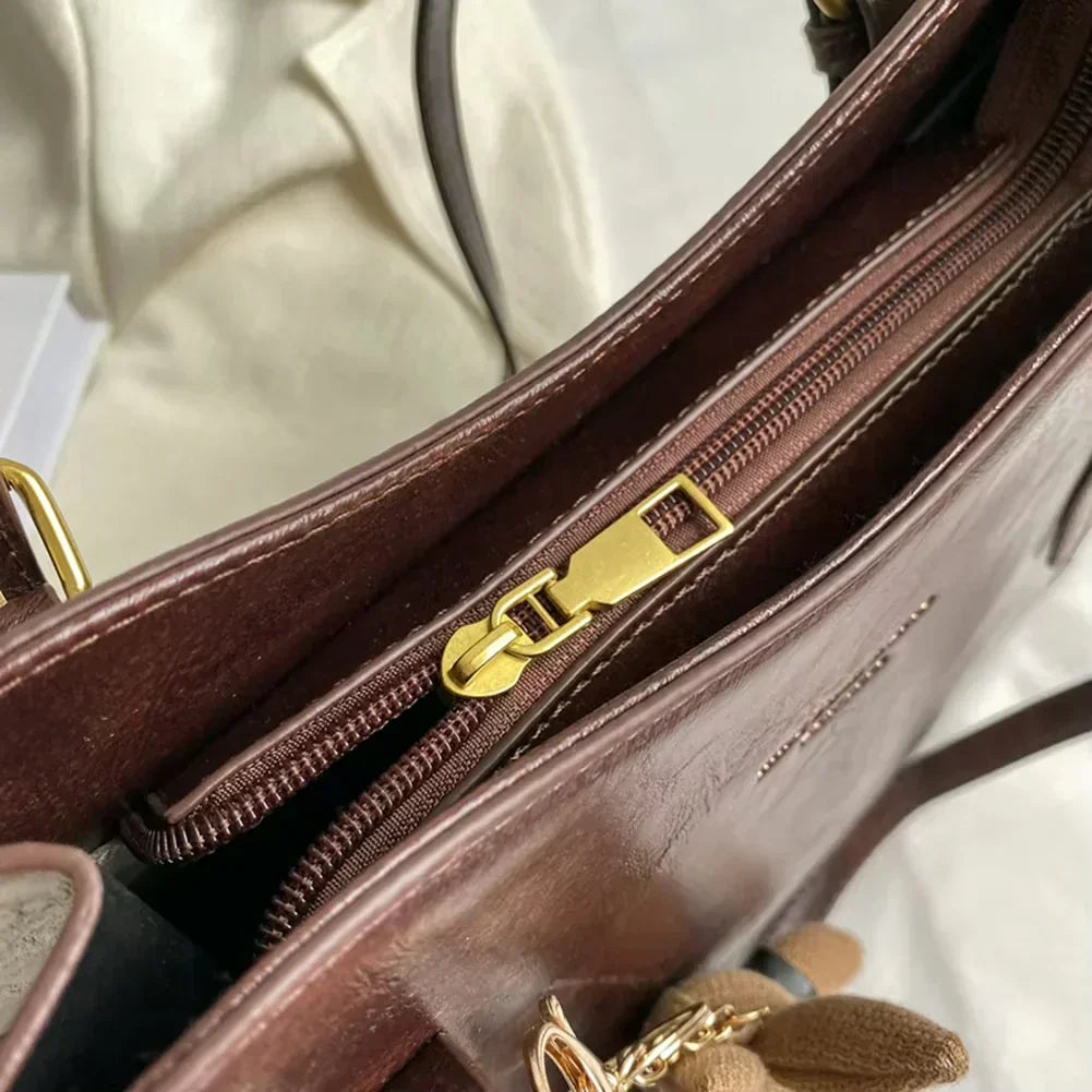 Clarie - Vintage Vegan Leather Shoulder Bag