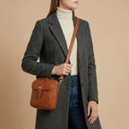 Earl - Crossbody Bag