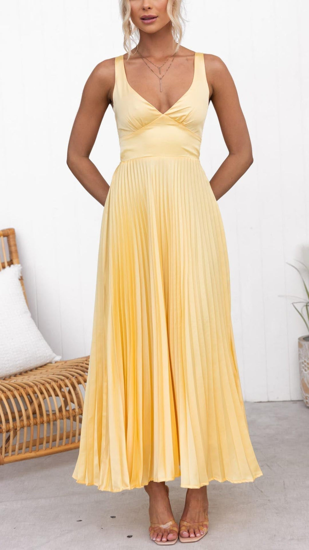Lorie - Pleated V-Neck Maxi Dress