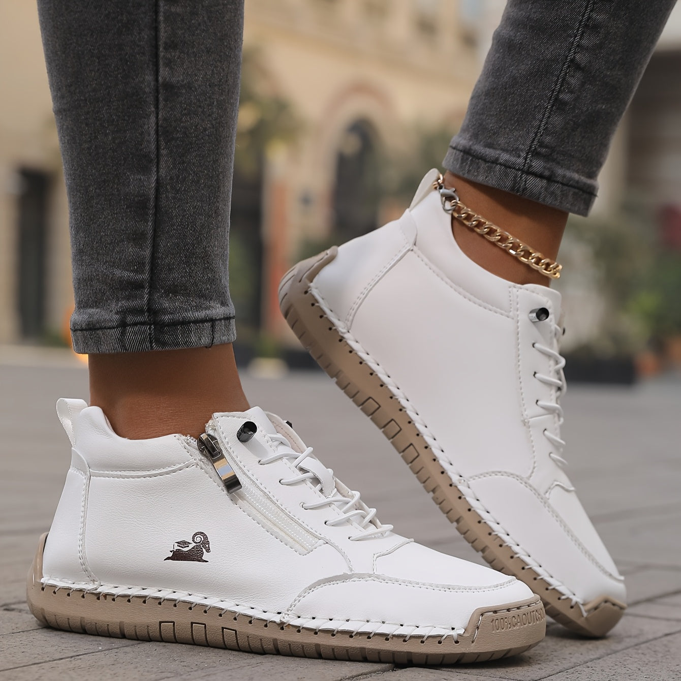 Nova - Comfortable Cushioned Comfort Sneakers with Zipper
