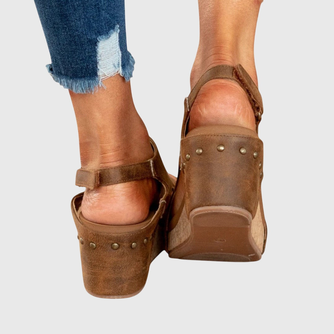 Della - Cushioned Comfort Sandals