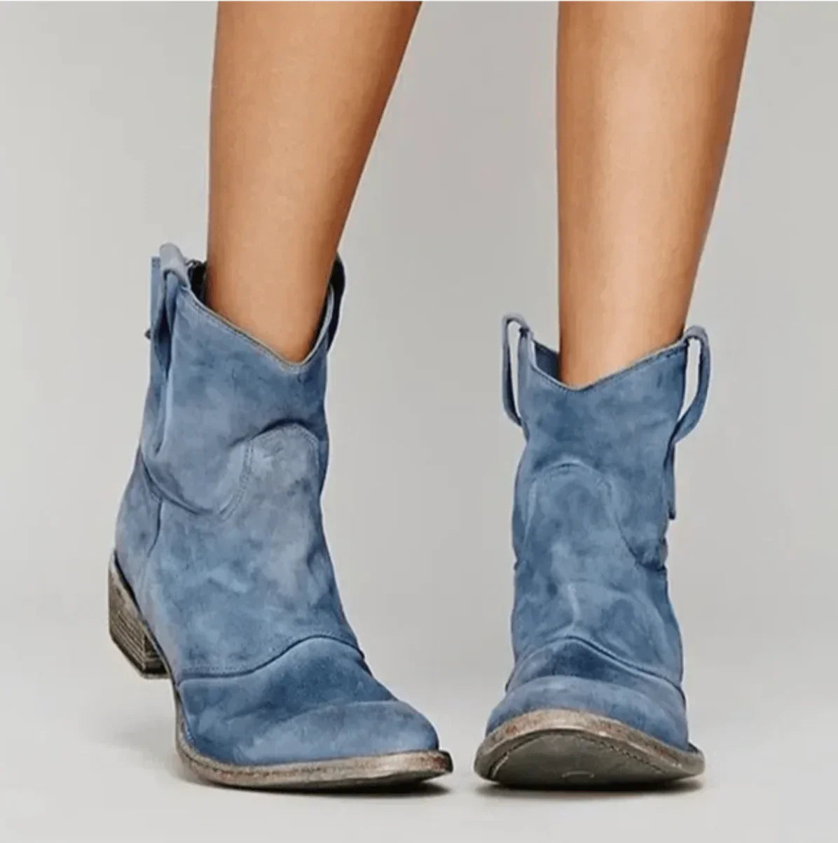 Anna Suede Boots in Blue