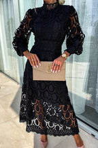Iza - Romantic Lace Dress