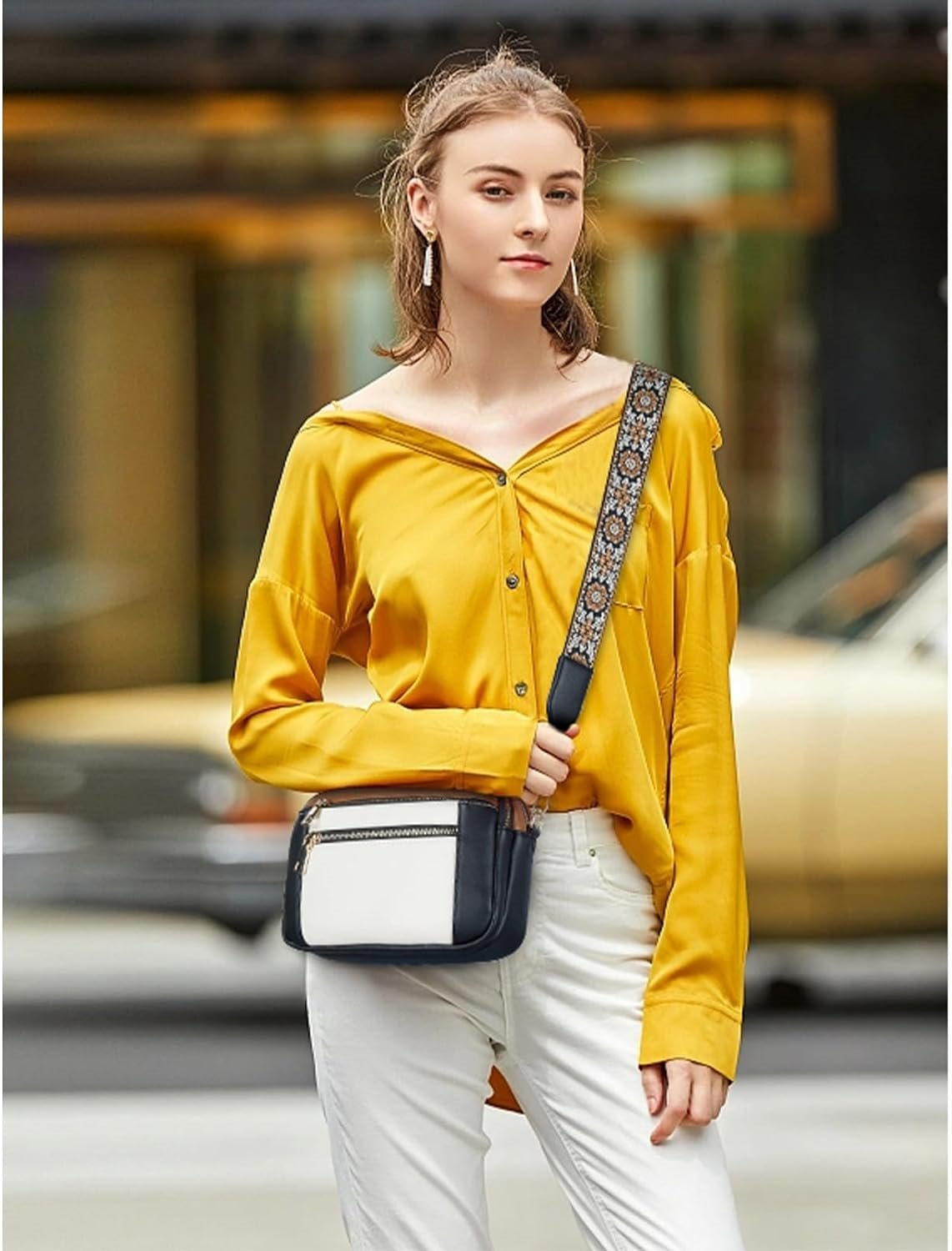 Emmie – Refined Leather Shoulder Bag with Compartments