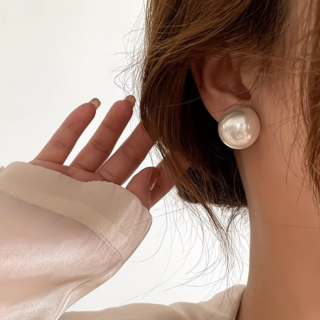 Yona - The Statement Pearl Stud Earrings