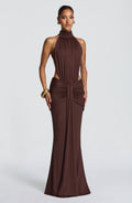 Luna - Elegant Backless Silk