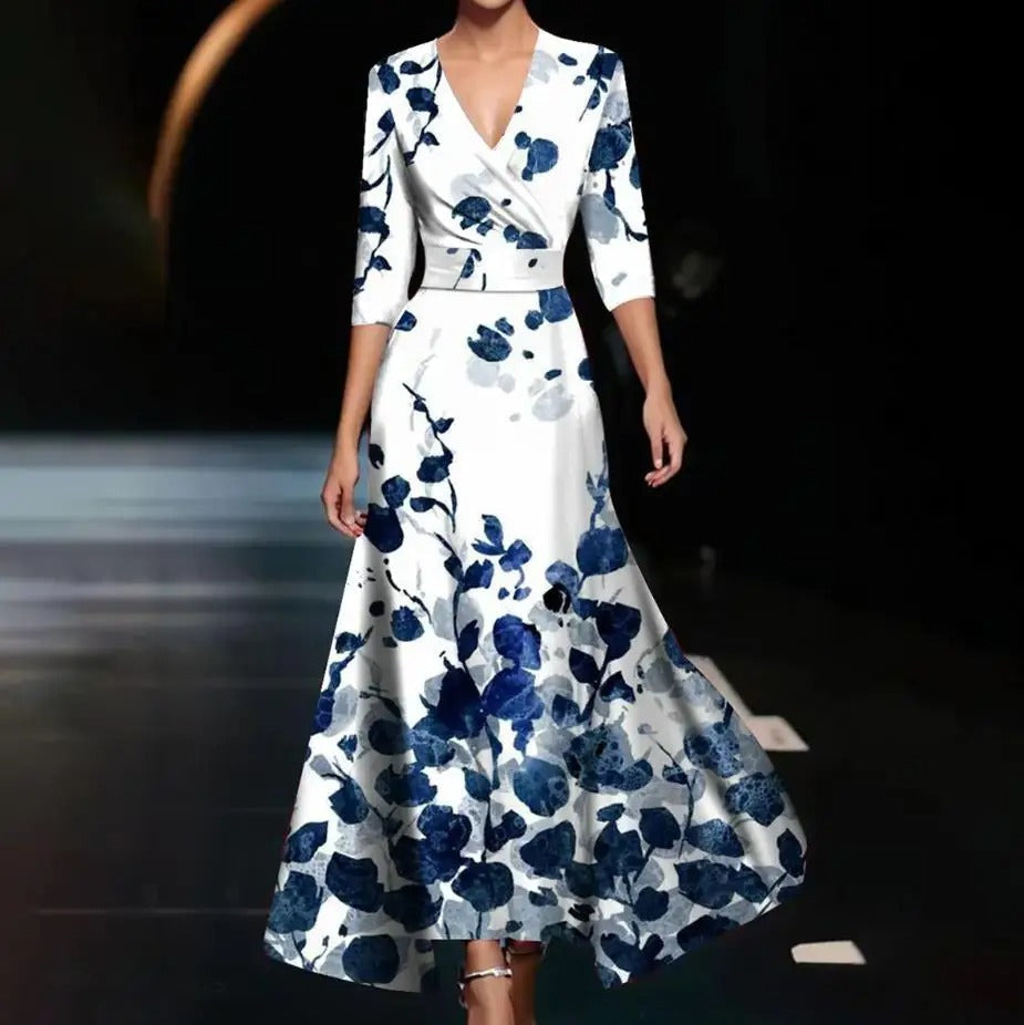 Nikki - Chic Dress with Floral Print